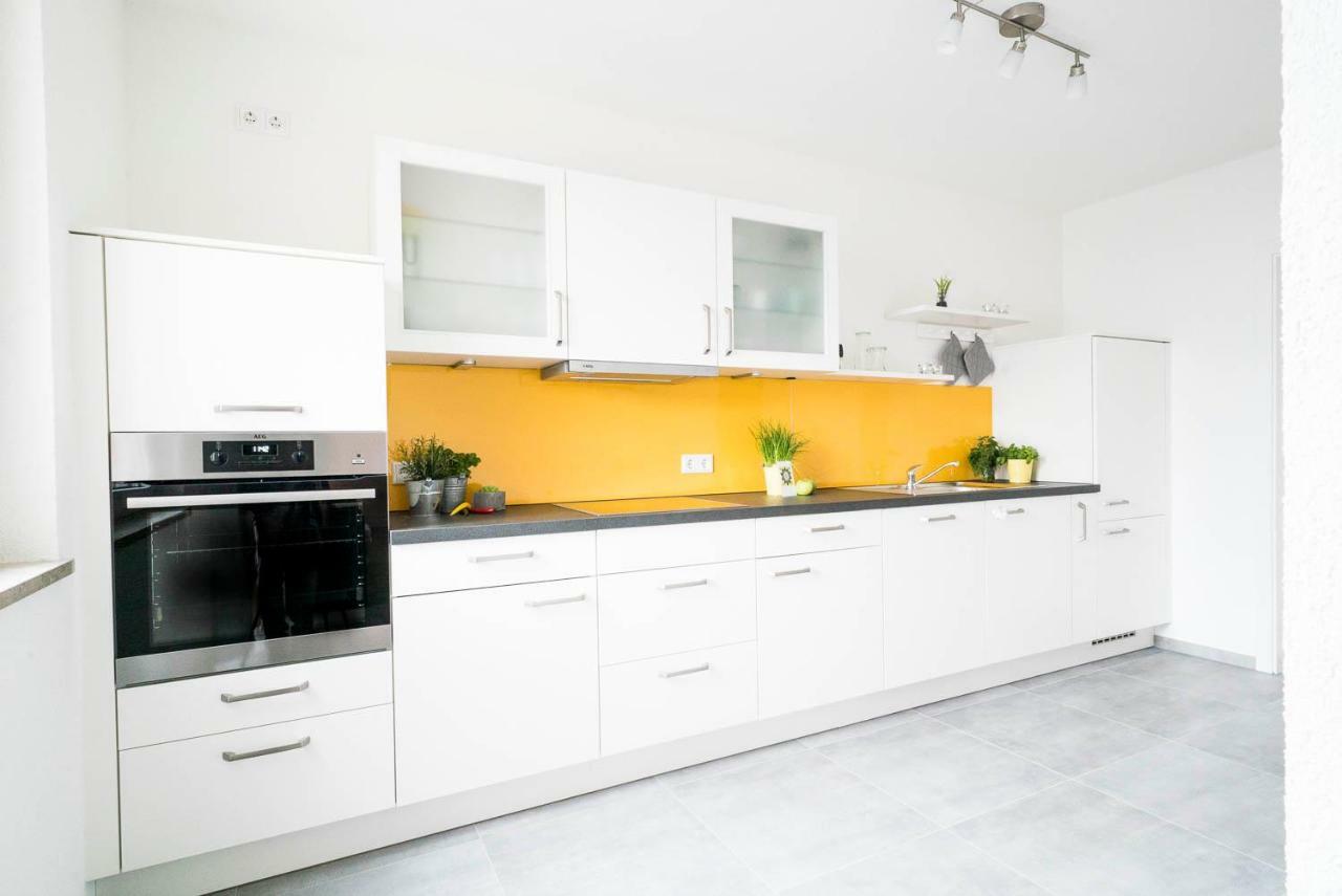 Apartwehr Business&Ferien Apartment Gelb Zewnętrze zdjęcie