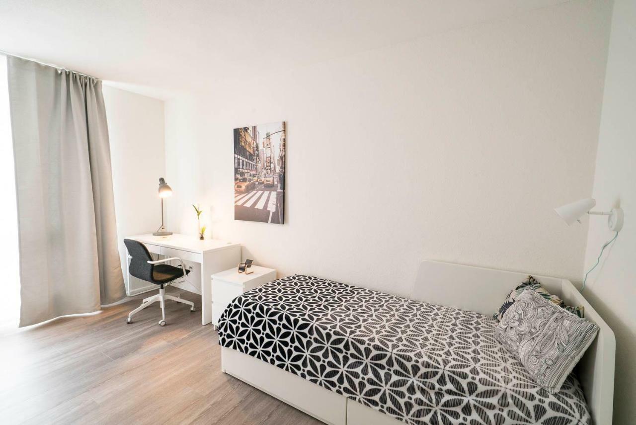 Apartwehr Business&Ferien Apartment Gelb Zewnętrze zdjęcie